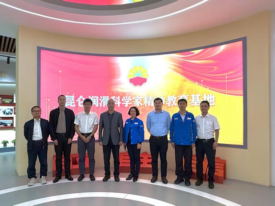 1020479027355348992.jpg 1020479027355348992.jpg