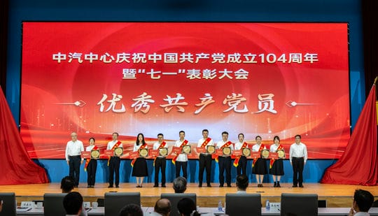 965003847196065792.jpg 965003847196065792.jpg